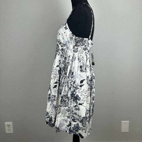 Chaudry KC Babydoll Mini Dress Sz Medium Sequin Pleated Bubble Hem Cottage Boho - Picture 6 of 14